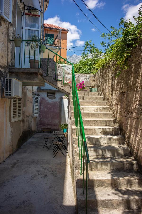 Apartman Rakic Lägenhet Makarska Exteriör bild