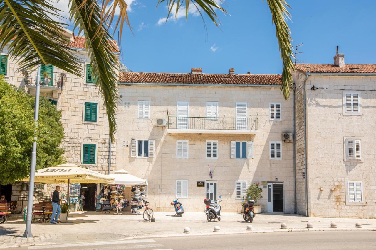 Apartman Rakic Lägenhet Makarska Exteriör bild