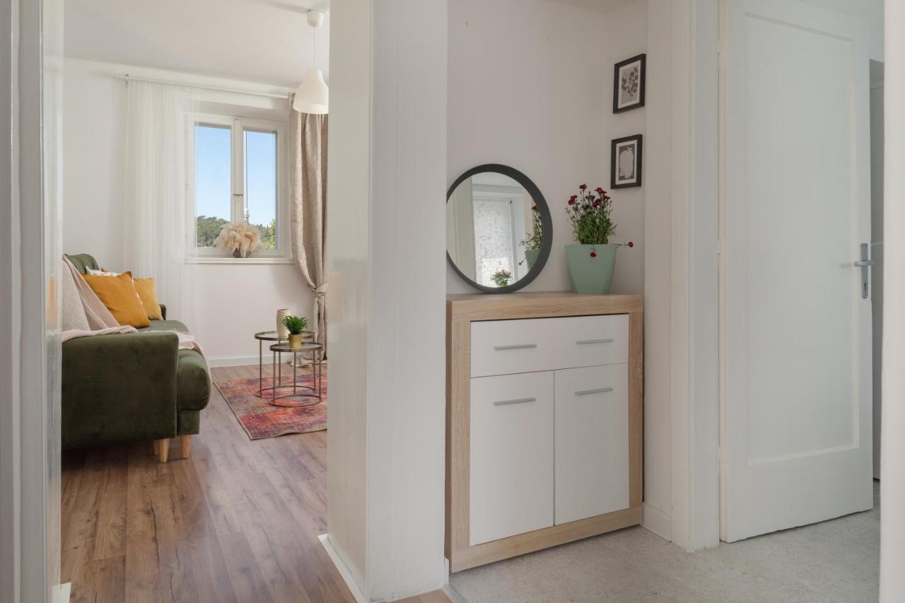Apartman Rakic Lägenhet Makarska Exteriör bild